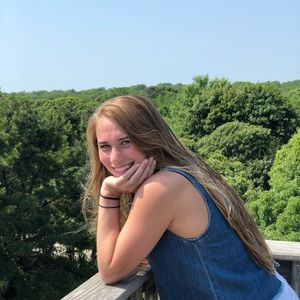 Meet your Posher, Maggie